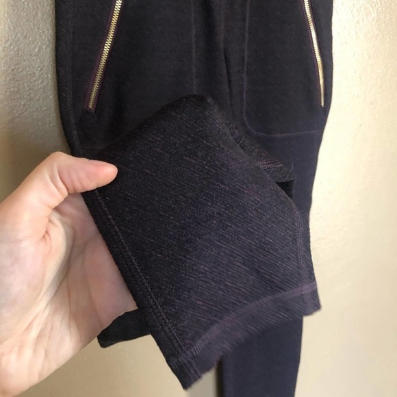 Old Navy Active Dark Purple Fashion Workout Leggings Size S - Picture 3 of 6